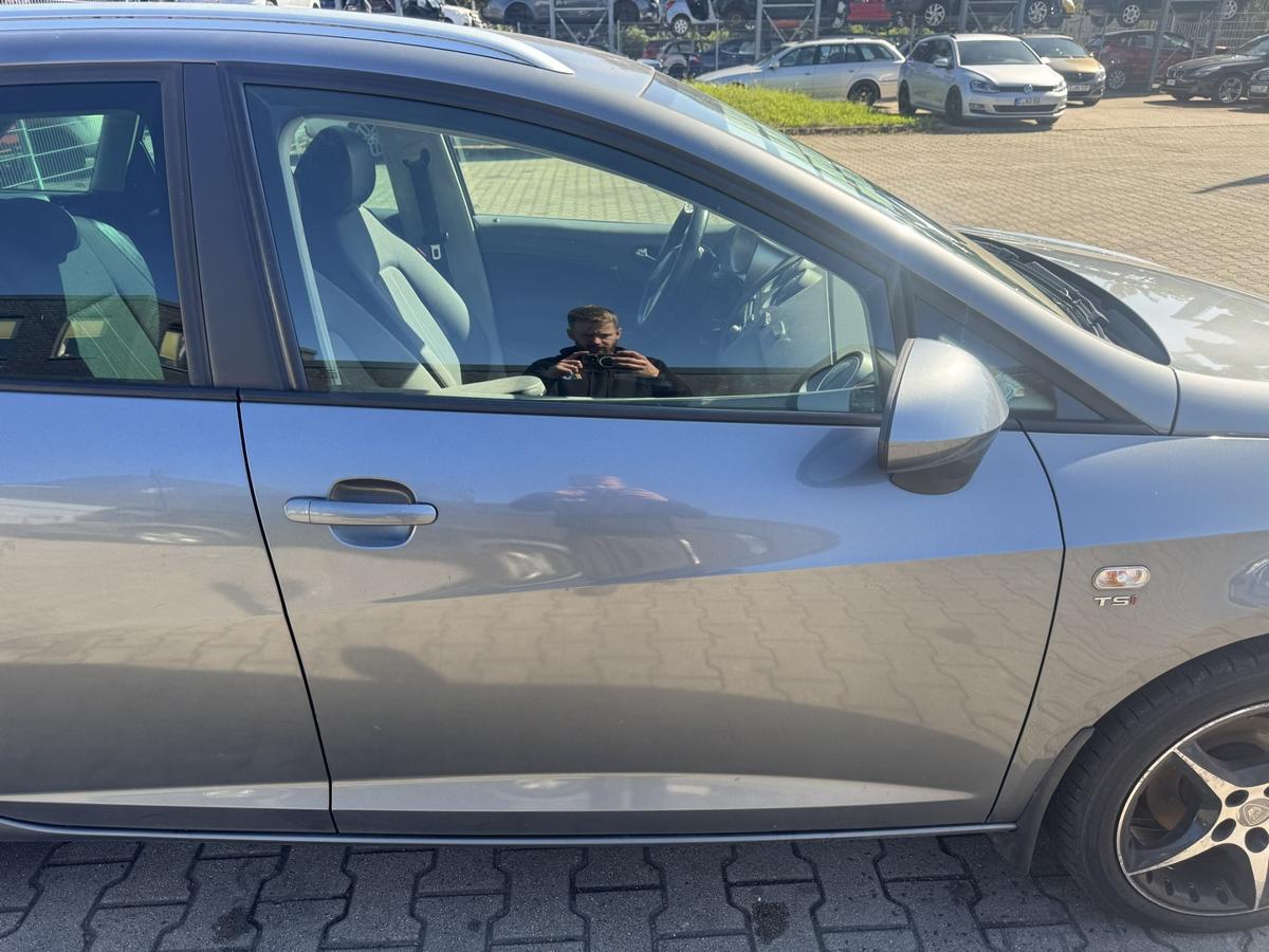 Seat Ibiza ST 6J original T&uuml;r vorne rechts 5-T&uuml;rer LX7R Monsungraumetallic Rohbau Bj.2012